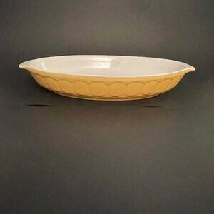 WCL Yellow & White Oval Casserole Dish – 14.75" x 9" Elegant Bakeware